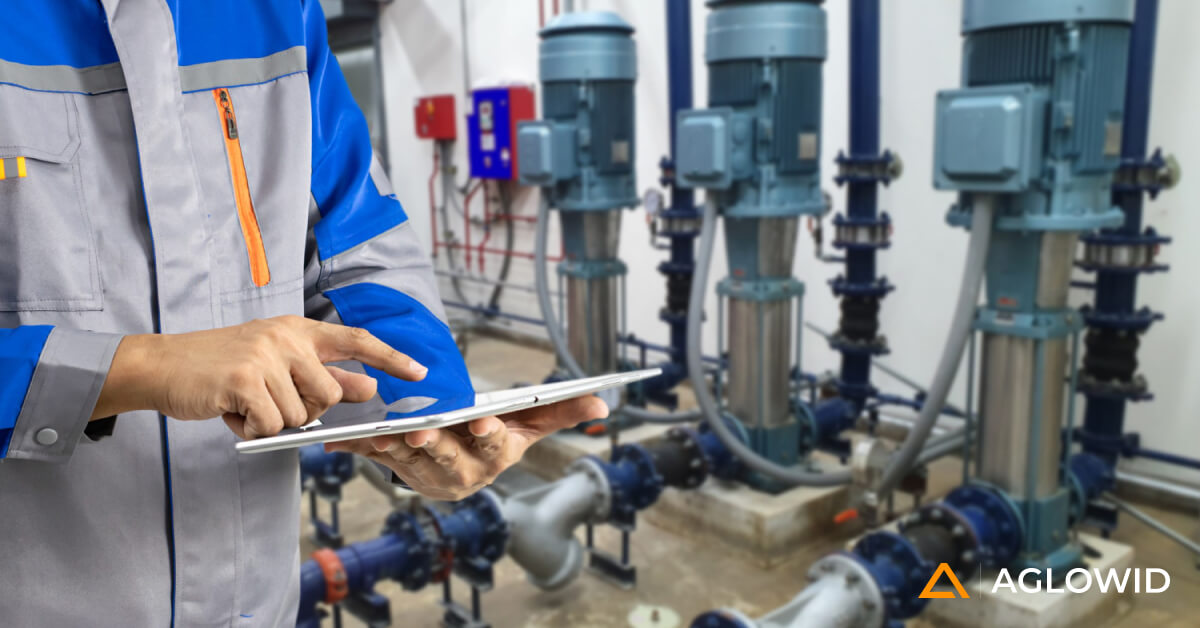 A Guide to Plumbing Business Management Software for Growing SMBs